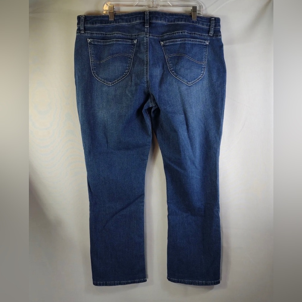 NWT Lee Riders Womens 20WP Blue Denim Petite Jeans